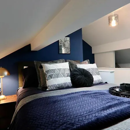 Affittacamere Boutique 5 Bed On Birdwell Road - Free Parking