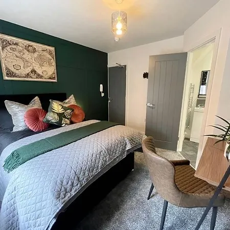 Affittacamere Boutique 5 Bed On Birdwell Road - Free Parking *